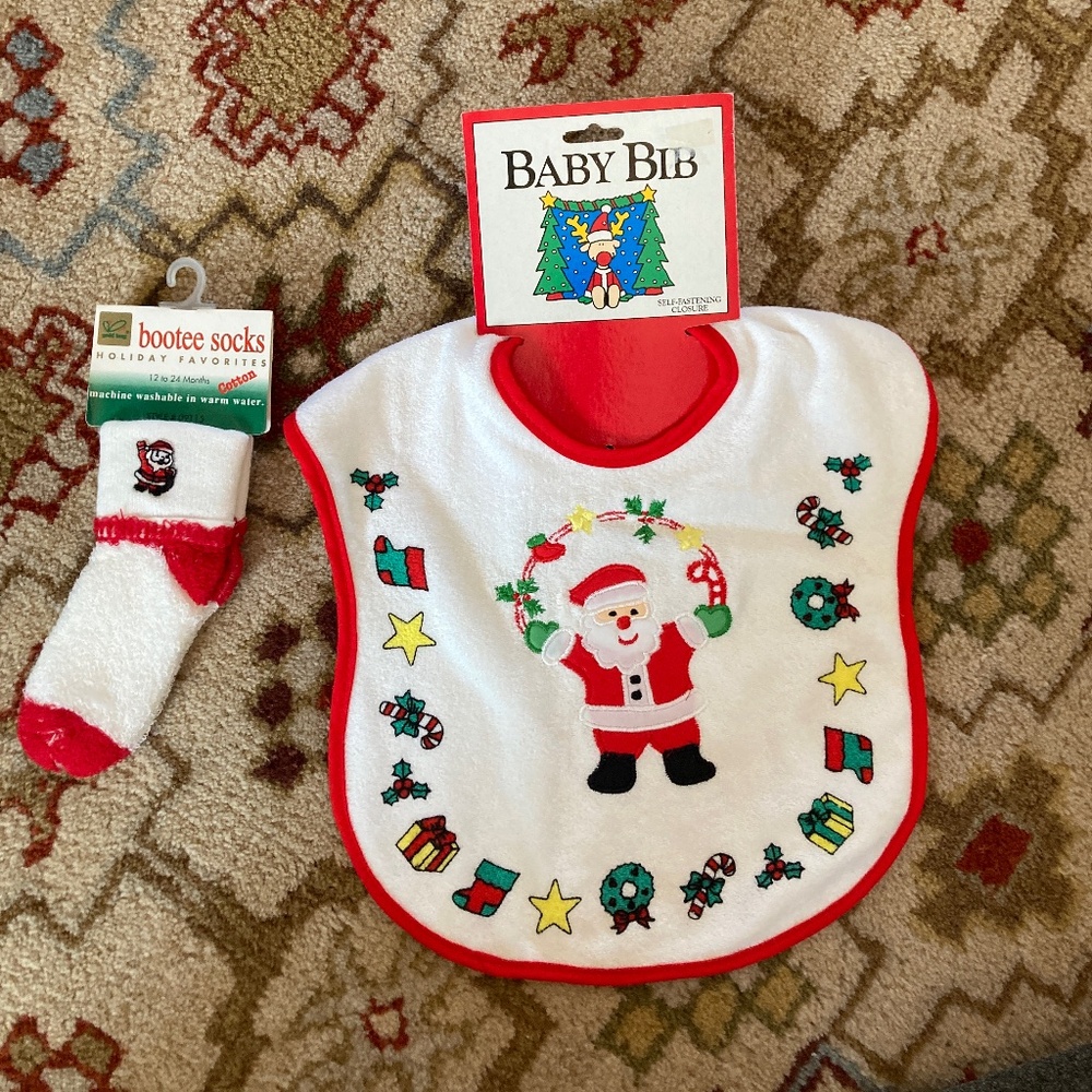 NEW Christmas Santa bib and socks